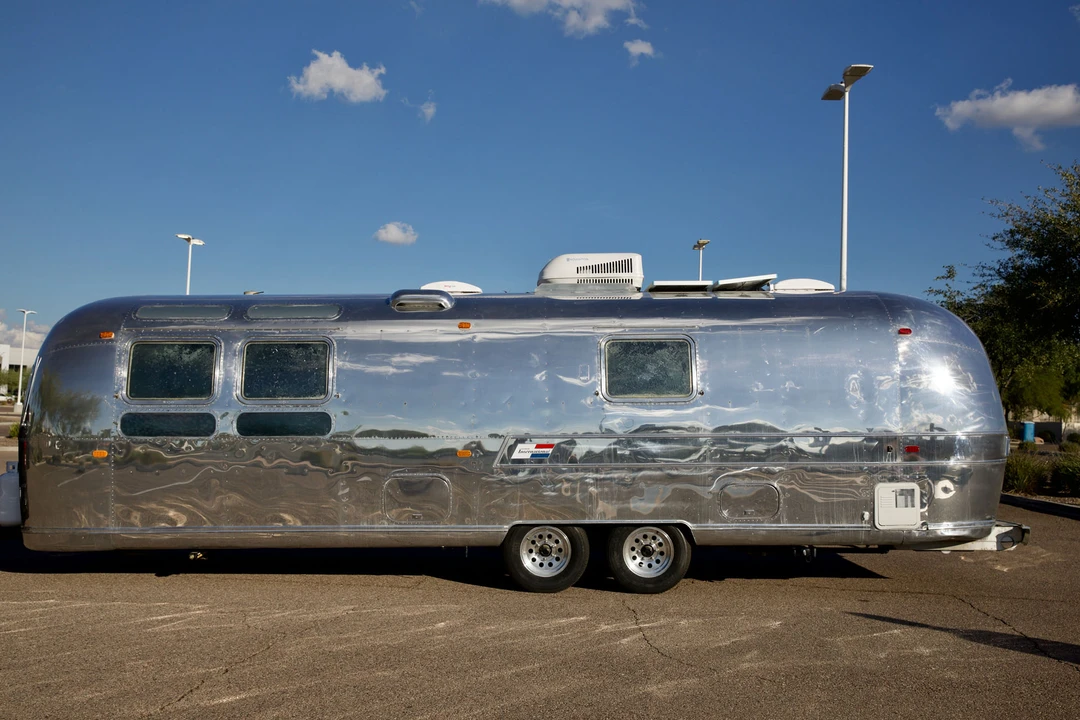 1972 Airstream - Image 15 of 31