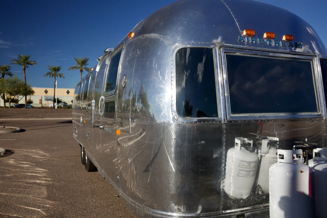 1972 Airstream - Image 3 of 31