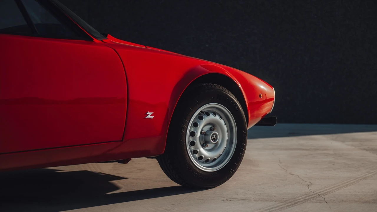 1972 Alfa Romeo Junior Z - Image 29 of 31