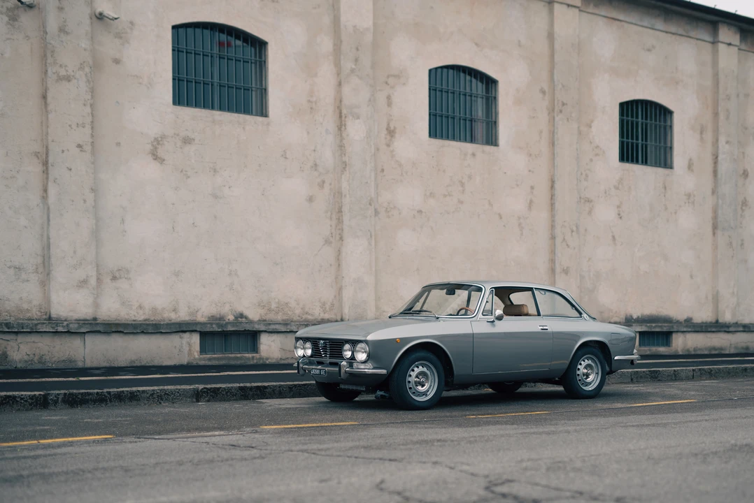 1972 Alfa Romeo 2000 GT Veloce - Image 3 of 31