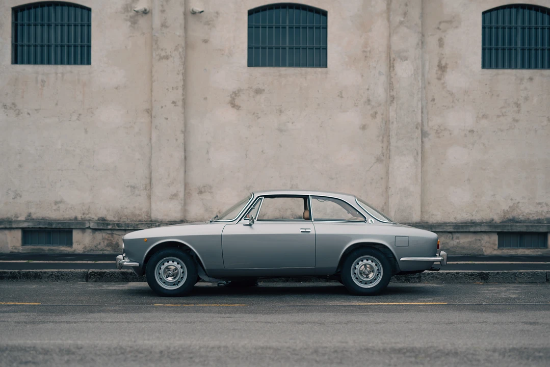 1972 Alfa Romeo 2000 GT Veloce - Image 4 of 31