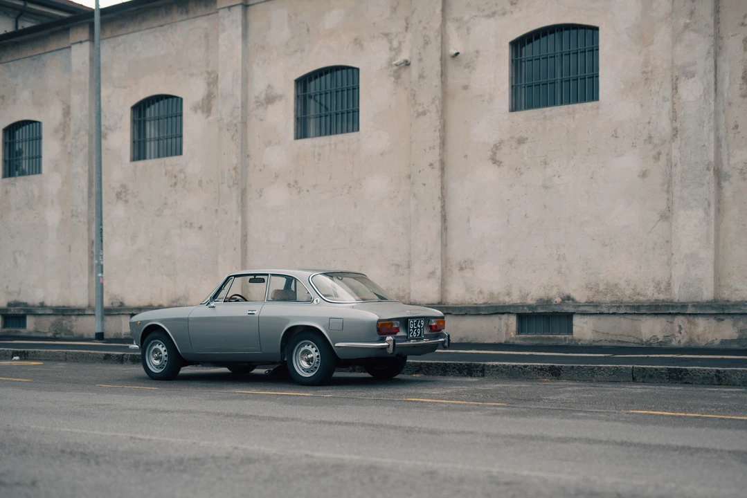 1972 Alfa Romeo 2000 GT Veloce - Image 5 of 31
