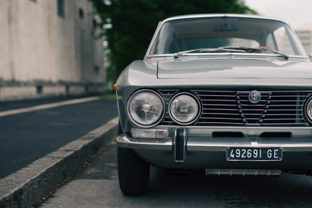 1972 Alfa Romeo 2000 GT Veloce - Image 15 of 31