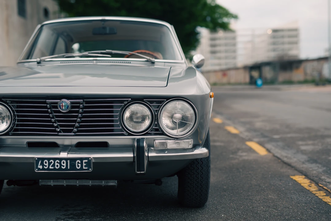 1972 Alfa Romeo 2000 GT Veloce - Image 16 of 31