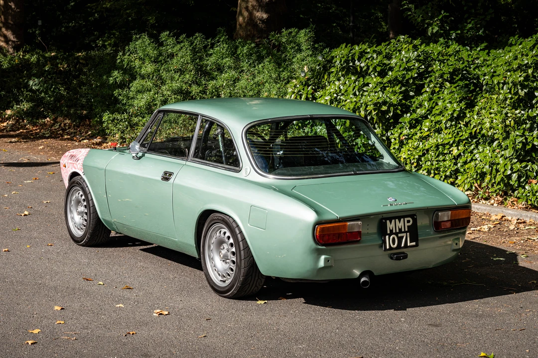 1972 Alfa Romeo 2000 GT Veloce - Image 14 of 31
