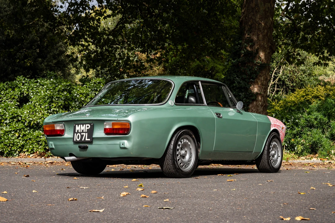 1972 Alfa Romeo 2000 GT Veloce - Image 7 of 31