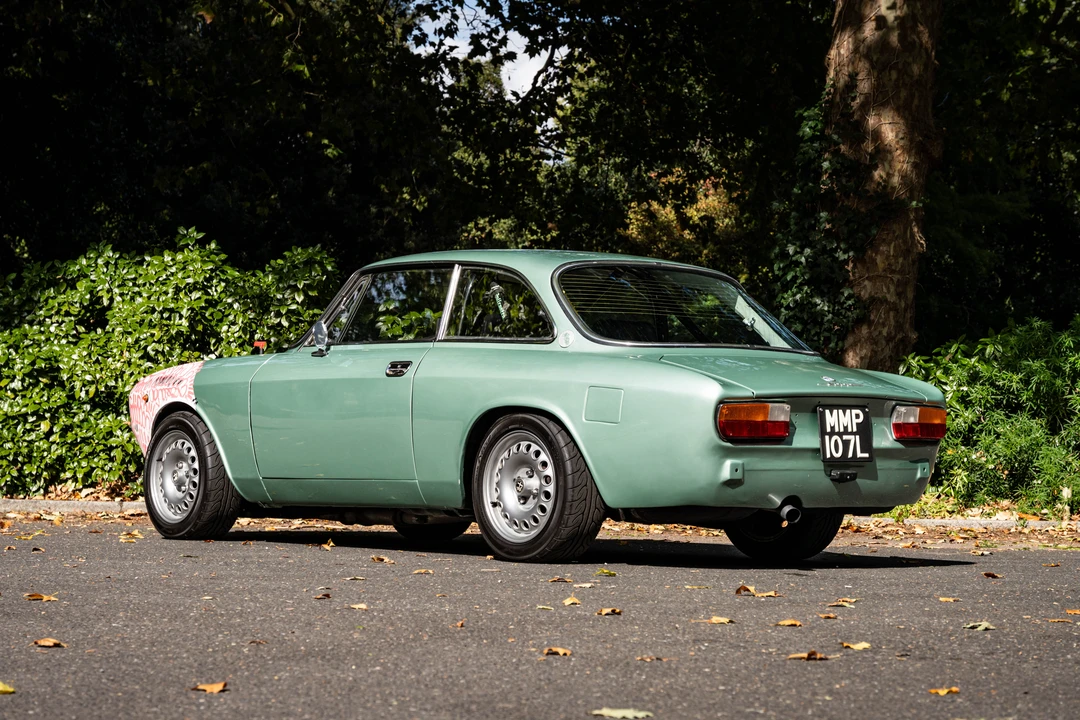 1972 Alfa Romeo 2000 GT Veloce - Image 26 of 31