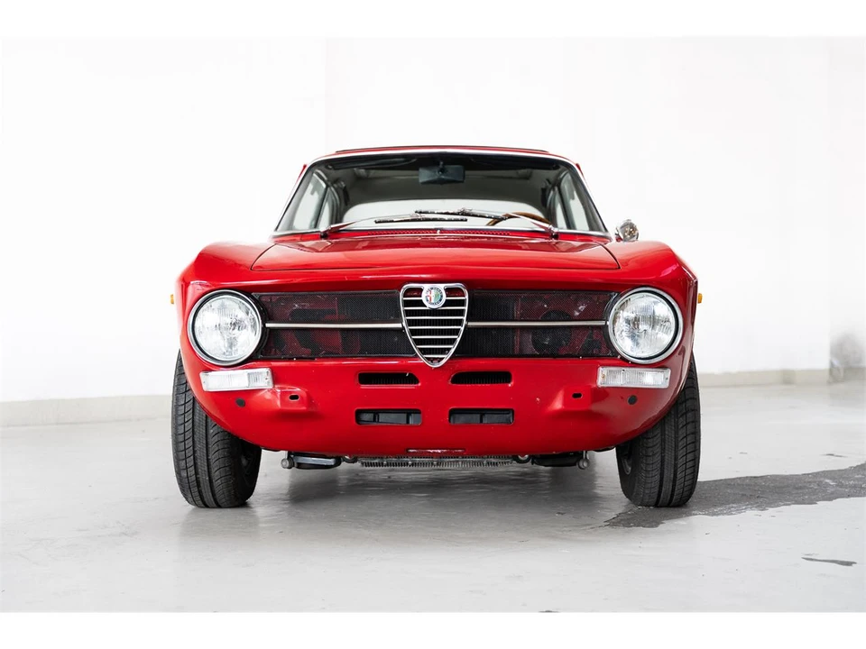 1972 Alfa Romeo GT 1600 Junior - Image 2 of 31