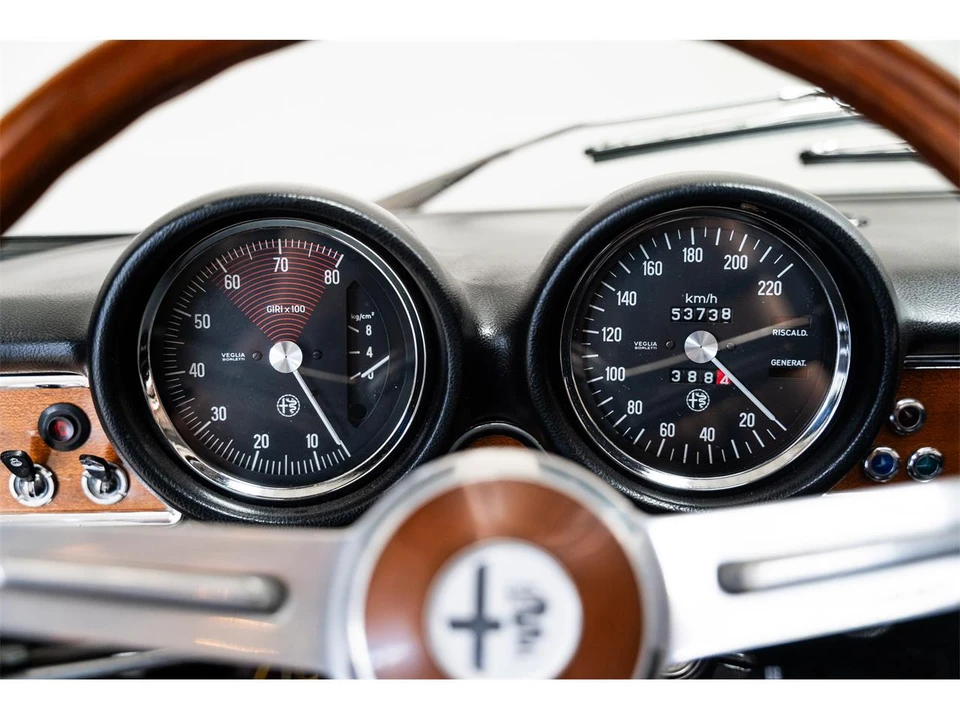 1972 Alfa Romeo GT 1600 Junior - Image 11 of 31