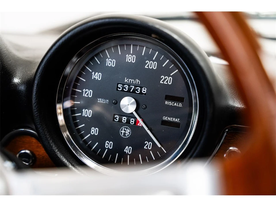 1972 Alfa Romeo GT 1600 Junior - Image 12 of 31