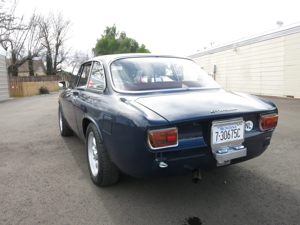 1972 Alfa Romeo GT 1600 Junior - Image 17 of 31