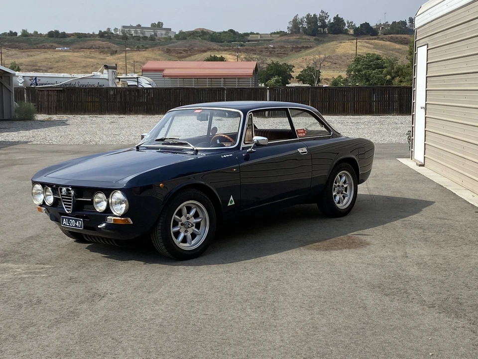 1972 Alfa Romeo GT 1600 Junior - Image 15 of 31