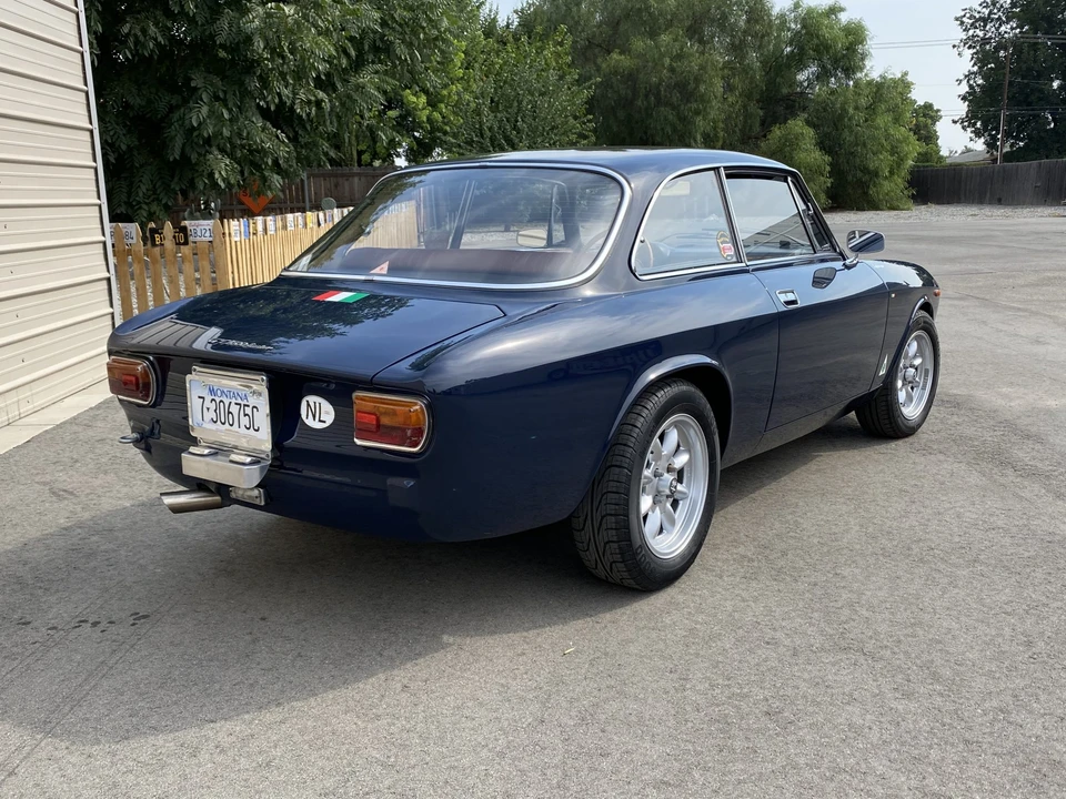 1972 Alfa Romeo GT 1600 Junior - Image 5 of 31