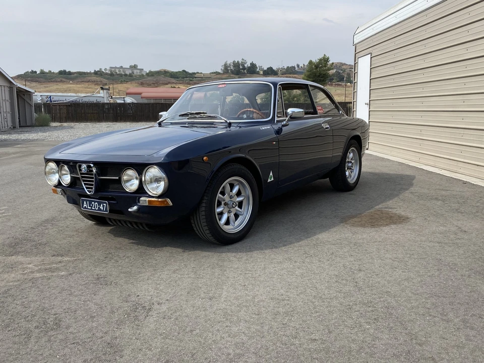 1972 Alfa Romeo GT 1600 Junior - Image 13 of 31
