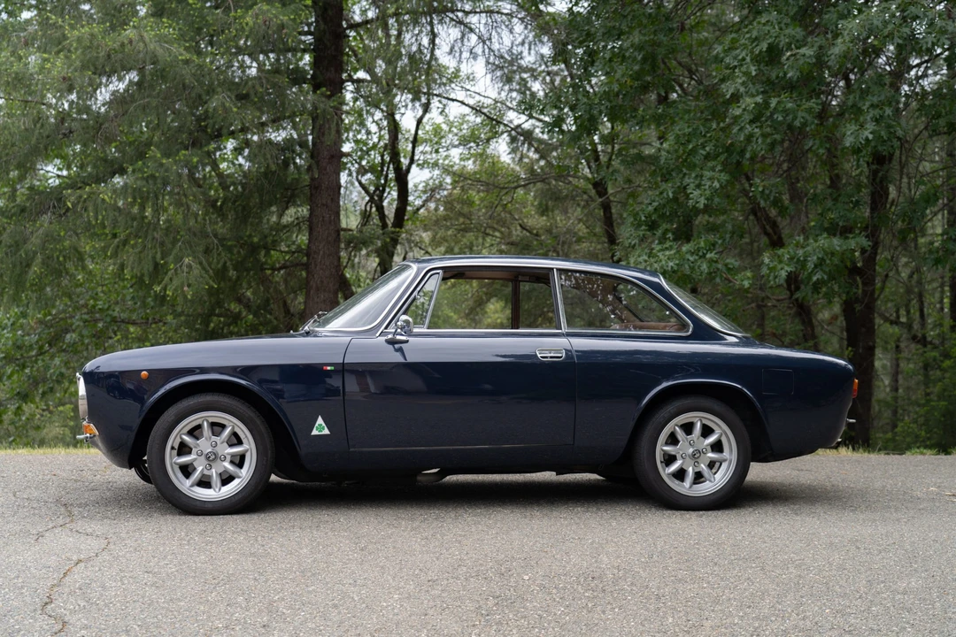 1972 Alfa Romeo GT 1600 Junior - Image 2 of 31