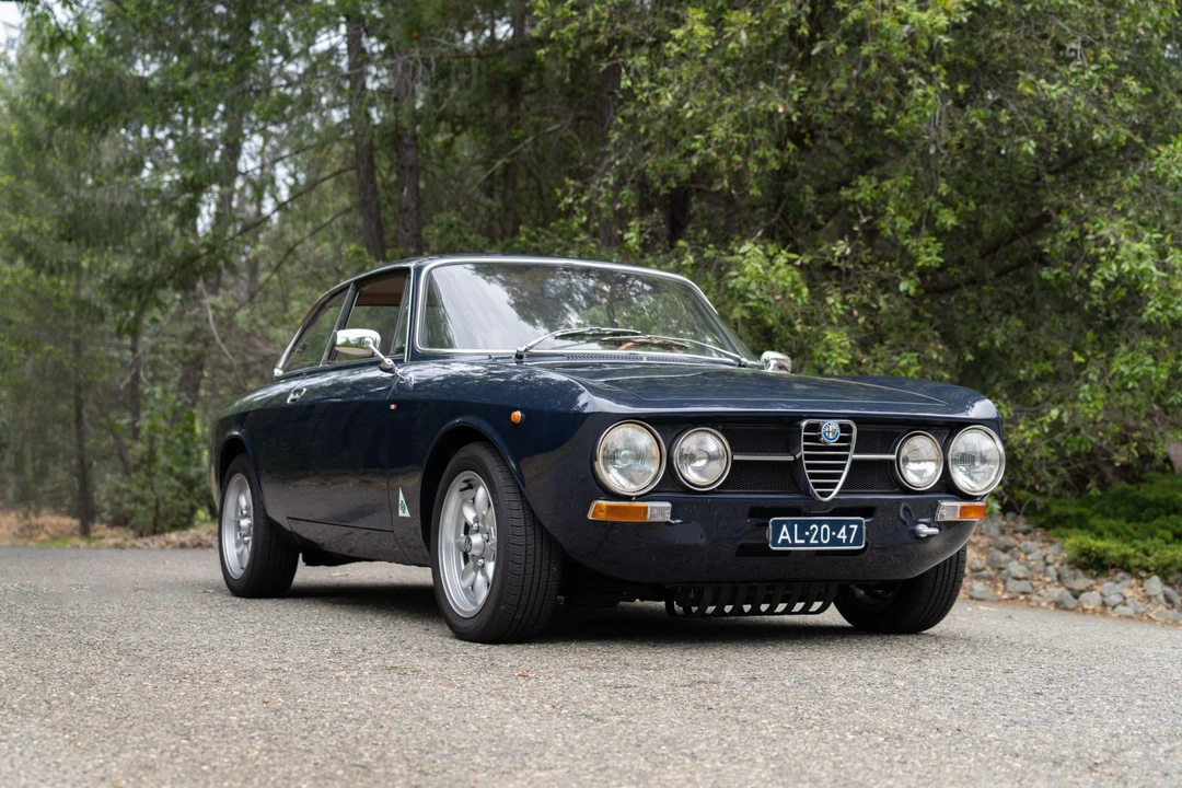 1972 Alfa Romeo GT 1600 Junior - Image 13 of 31