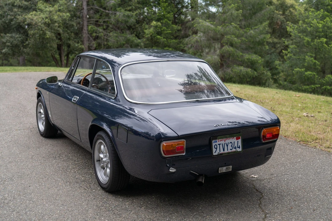 1972 Alfa Romeo GT 1600 Junior - Image 24 of 31
