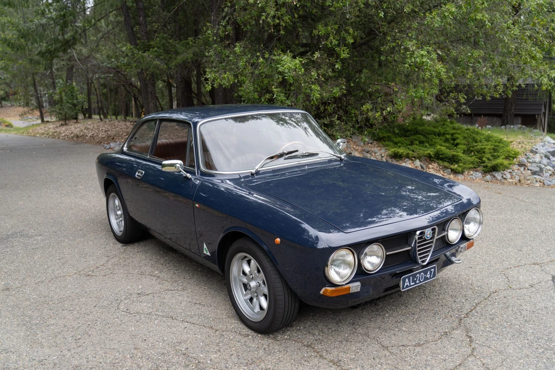 1972 Alfa Romeo GT 1600 Junior - Image 14 of 31