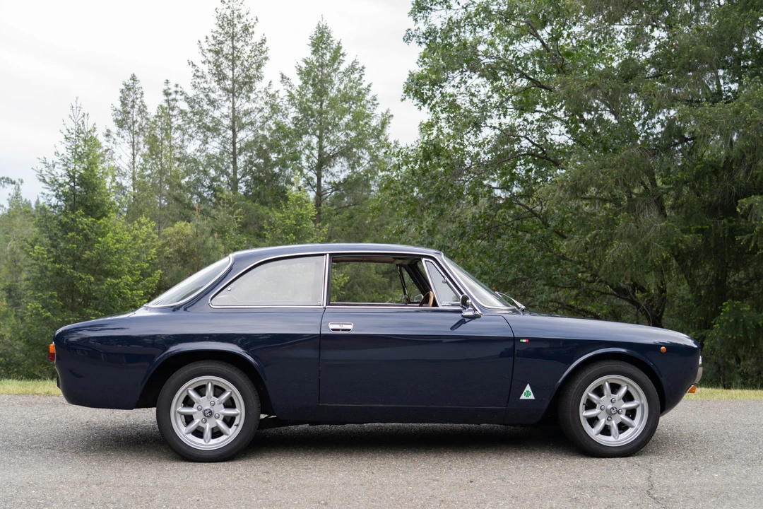 1972 Alfa Romeo GT 1600 Junior - Image 17 of 31