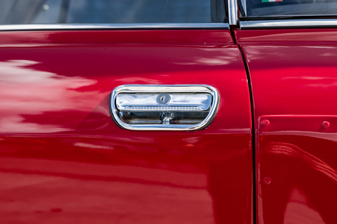 1972 Alfa Romeo GT - Image 17 of 31