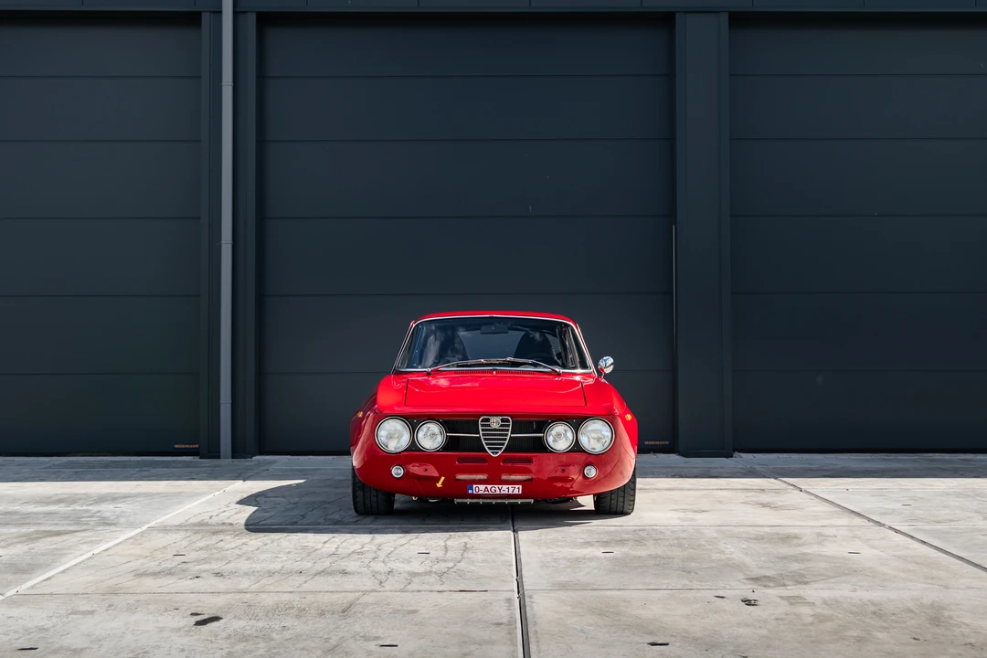 1972 Alfa Romeo GT - Image 10 of 31