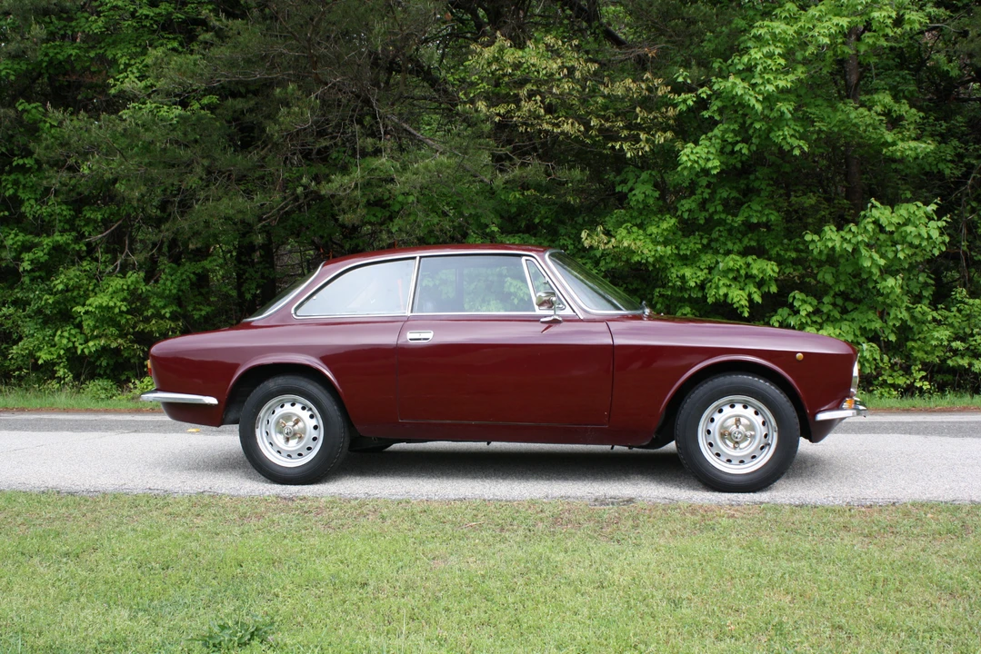 1972 Alfa Romeo GT 1300 Junior - Image 11 of 31