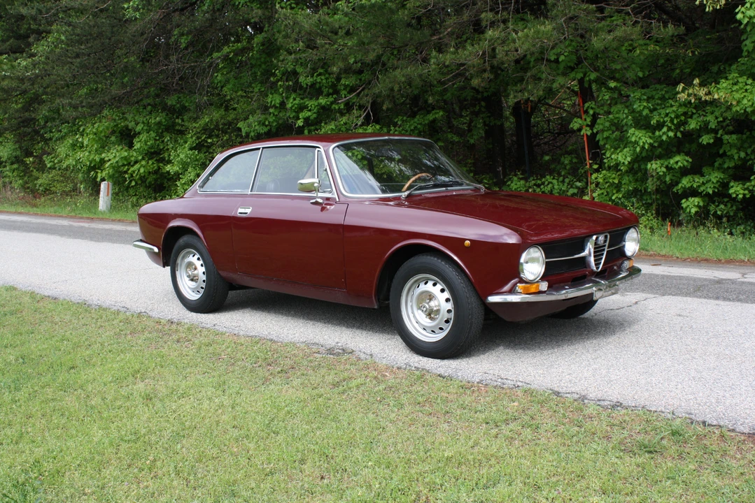 1972 Alfa Romeo GT 1300 Junior - Image 13 of 31