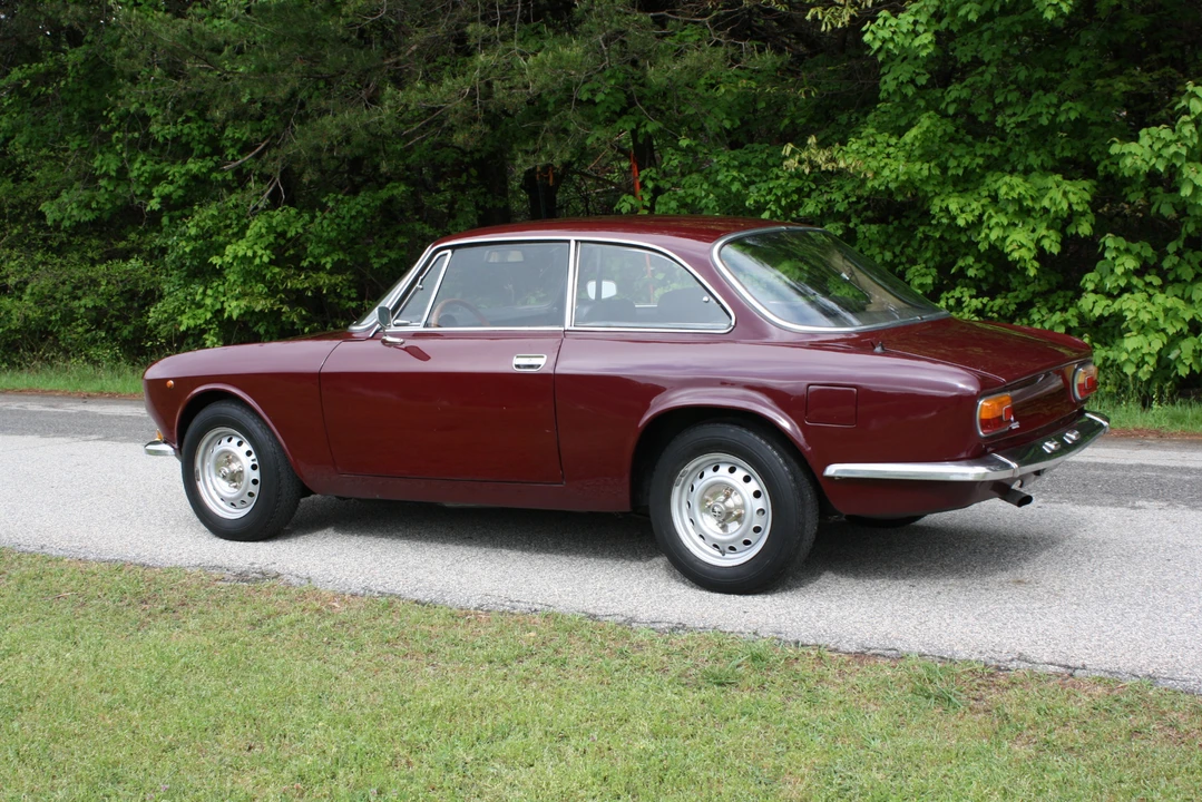 1972 Alfa Romeo GT 1300 Junior - Image 16 of 31