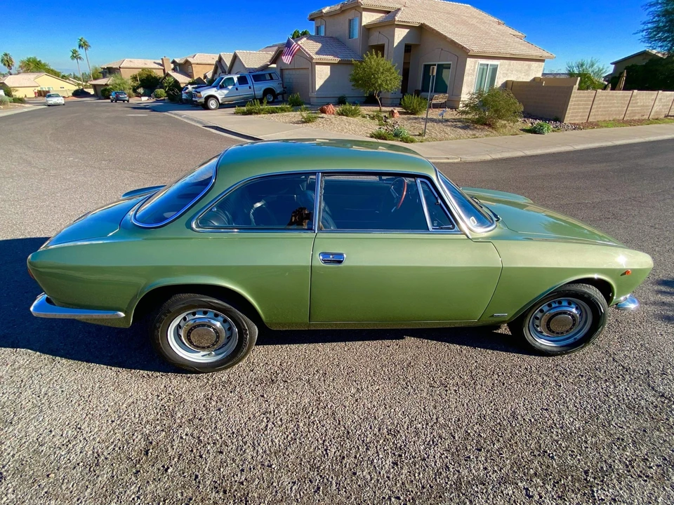 1972 Alfa Romeo GT 1300 Junior - Image 2 of 31