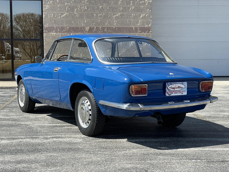 1972 Alfa Romeo GT 1300 Junior - Image 15 of 31
