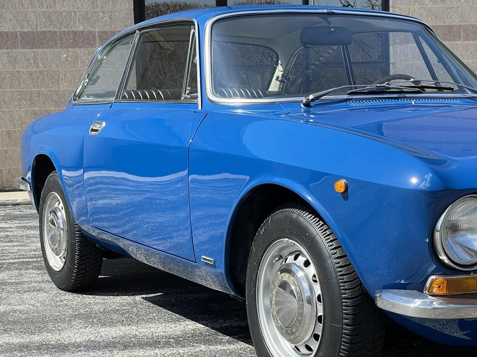 1972 Alfa Romeo GT 1300 Junior - Image 29 of 31