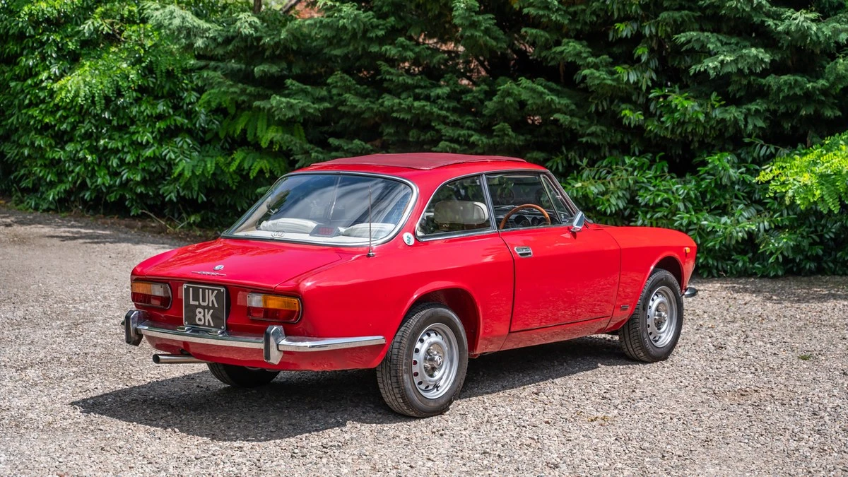1972 Alfa Romeo 2000 GT Veloce - Image 5 of 30