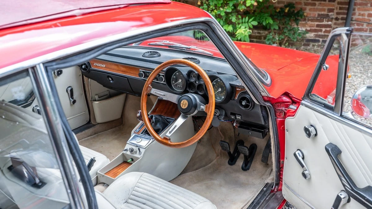 1972 Alfa Romeo 2000 GT Veloce - Image 17 of 30