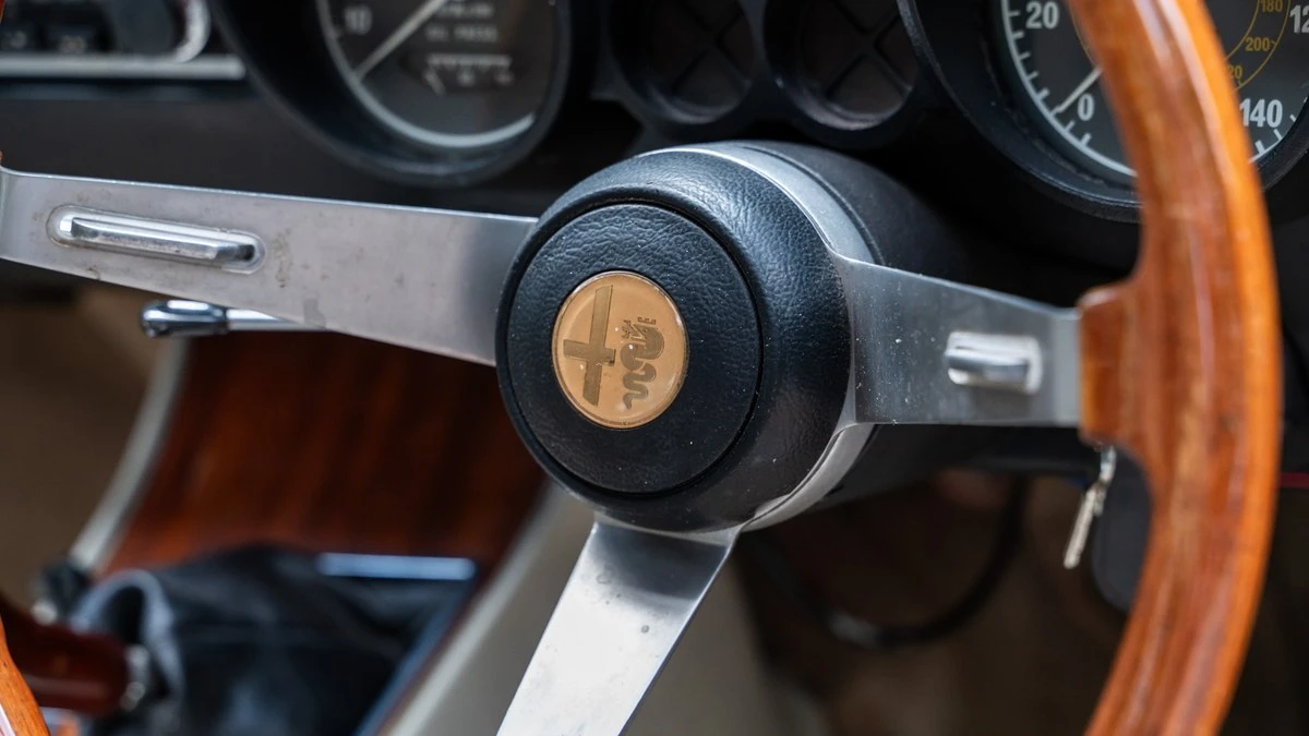 1972 Alfa Romeo 2000 GT Veloce - Image 21 of 30