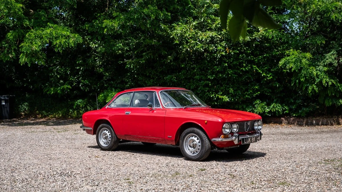 1972 Alfa Romeo 2000 GT Veloce - Image 2 of 30