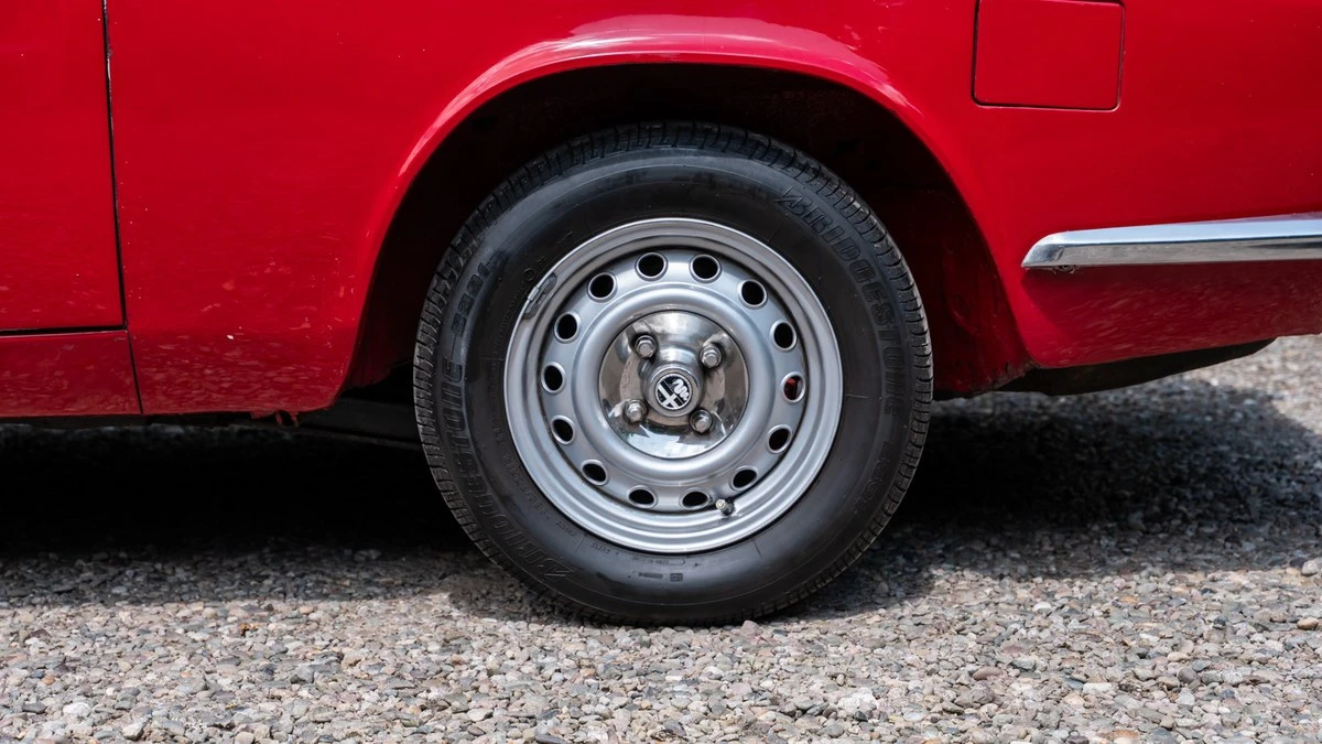 1972 Alfa Romeo 2000 GT Veloce - Image 15 of 30