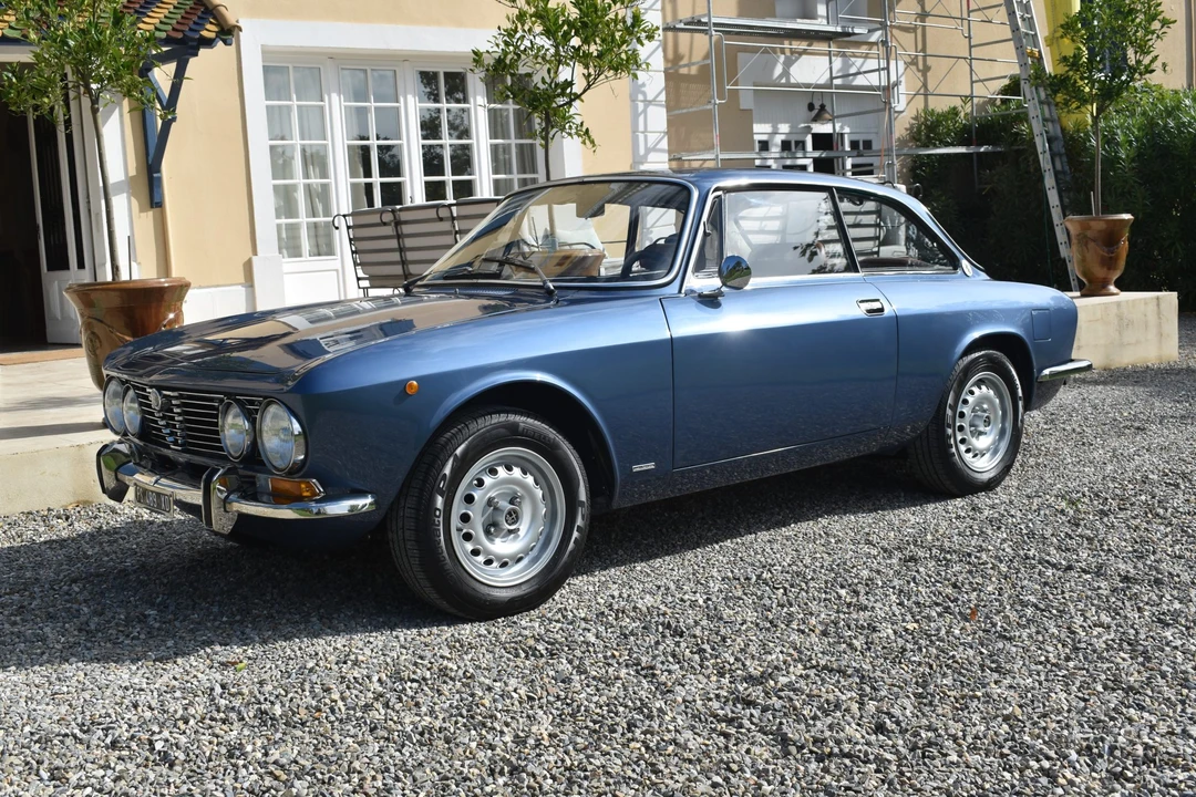1972 Alfa Romeo 2000 GT Veloce - Image 4 of 31