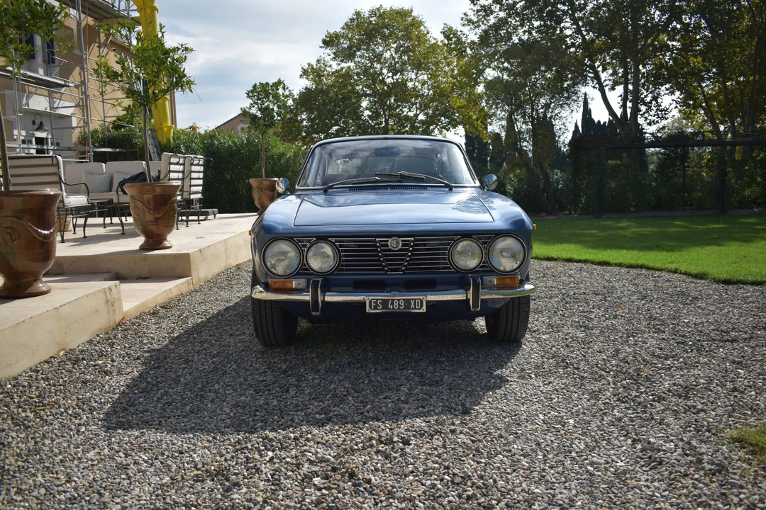 1972 Alfa Romeo 2000 GT Veloce - Image 12 of 31