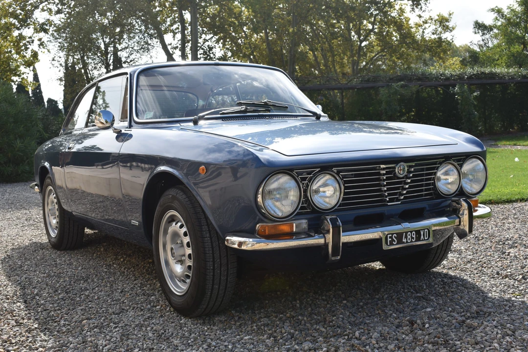 1972 Alfa Romeo 2000 GT Veloce - Image 16 of 31