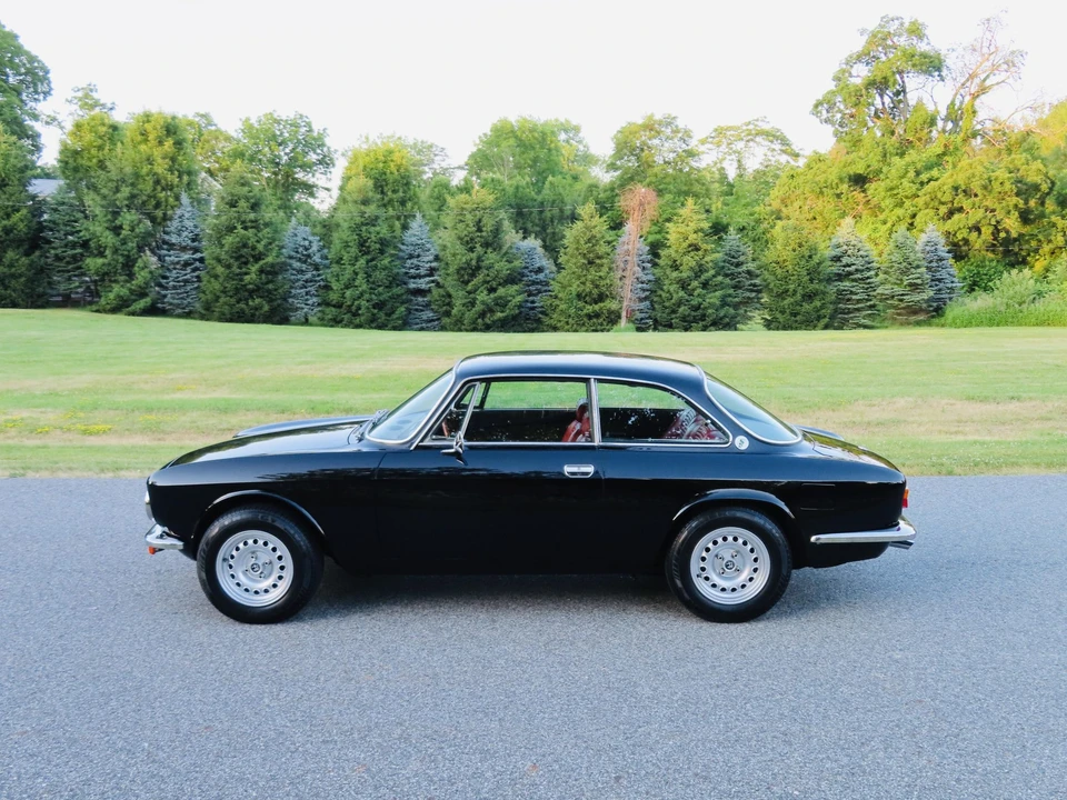 1972 Alfa Romeo 2000 GT Veloce - Image 6 of 31