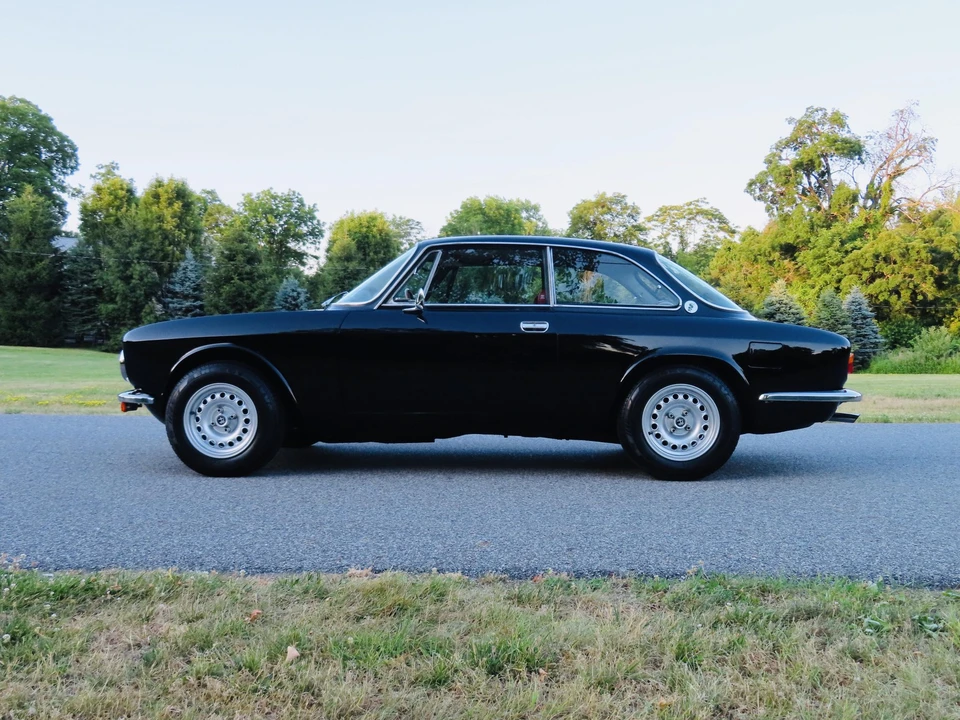 1972 Alfa Romeo 2000 GT Veloce - Image 8 of 31