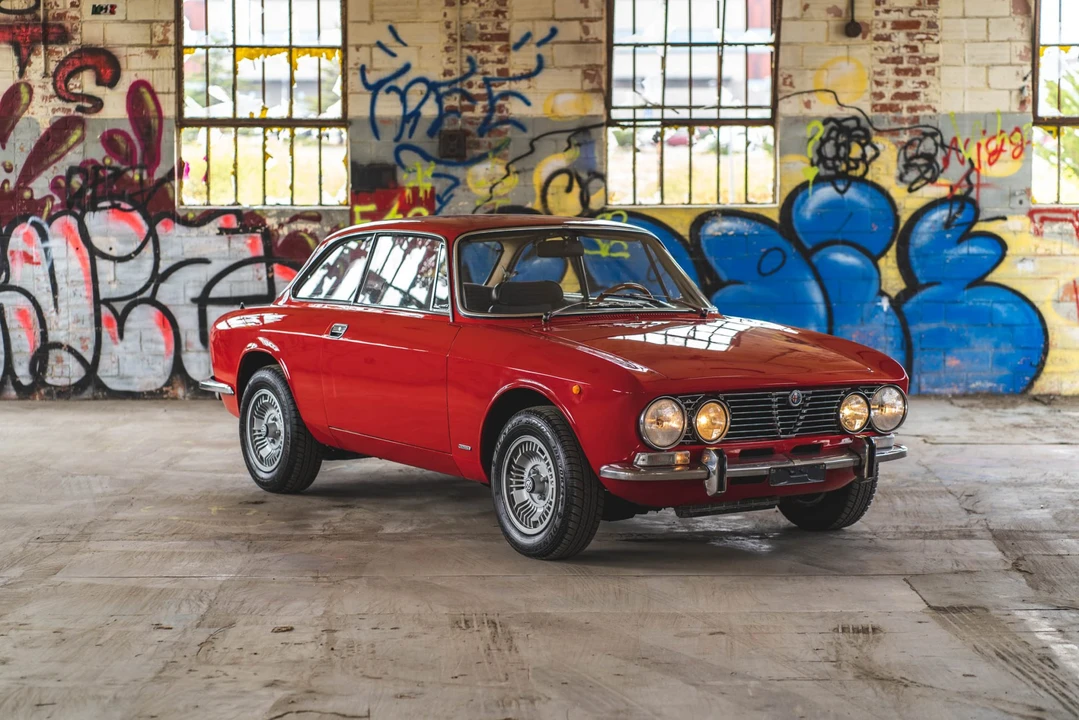 1972 Alfa Romeo 2000 GT Veloce - Image 22 of 31