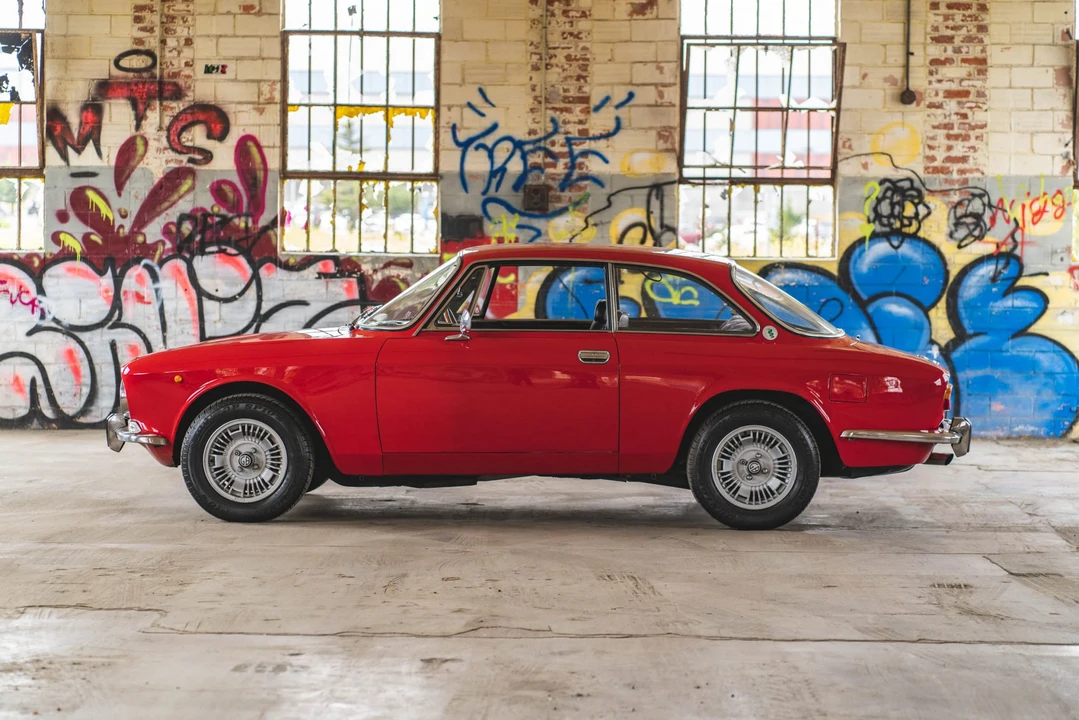1972 Alfa Romeo 2000 GT Veloce - Image 6 of 31
