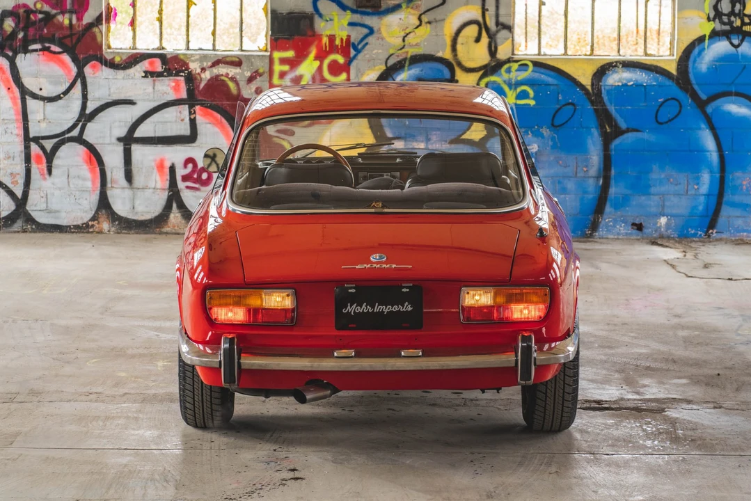 1972 Alfa Romeo 2000 GT Veloce - Image 11 of 31