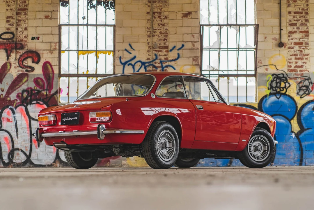 1972 Alfa Romeo 2000 GT Veloce - Image 16 of 31