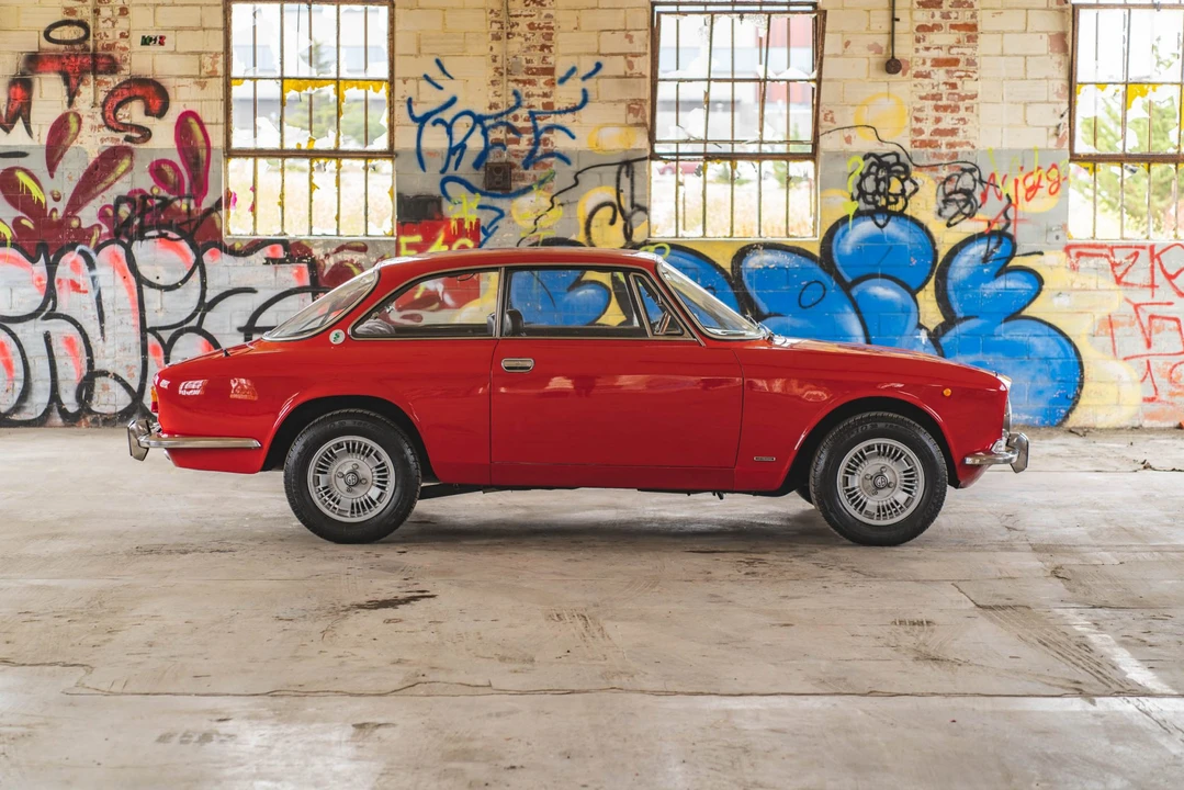 1972 Alfa Romeo 2000 GT Veloce - Image 19 of 31