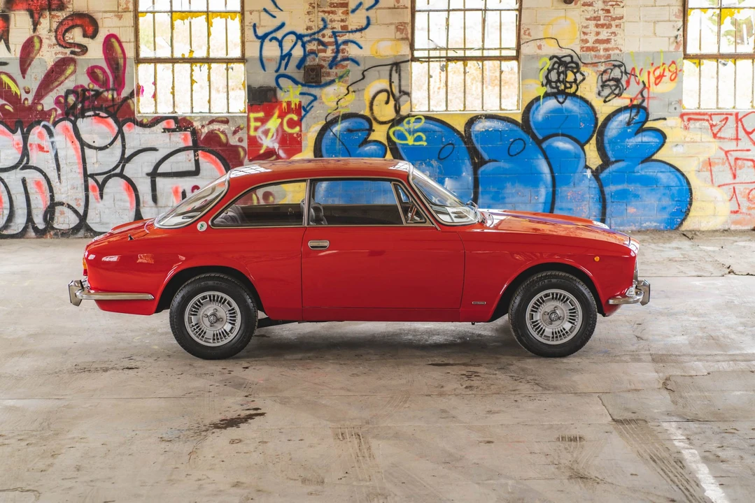 1972 Alfa Romeo 2000 GT Veloce - Image 18 of 31