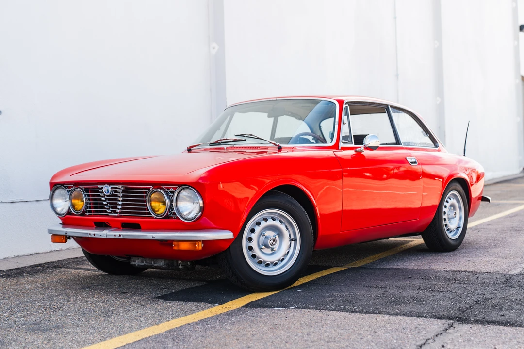 1972 Alfa Romeo 2000 GT Veloce - Image 3 of 31