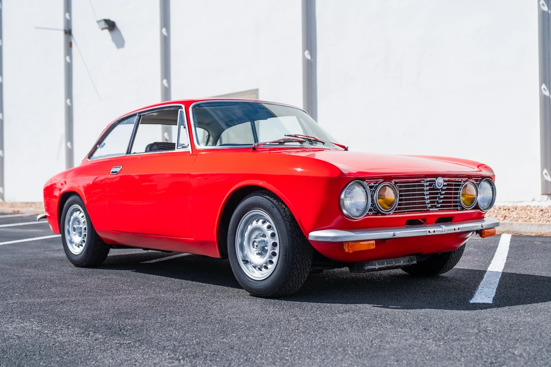 1972 Alfa Romeo 2000 GT Veloce - Image 12 of 31