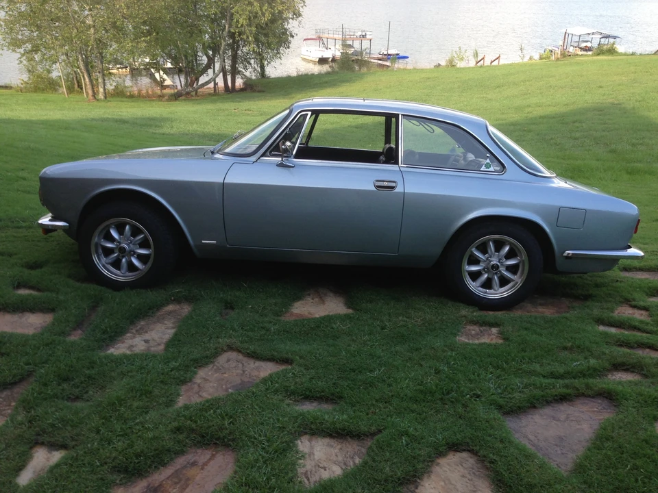 1972 Alfa Romeo 2000 GT Veloce - Image 6 of 31